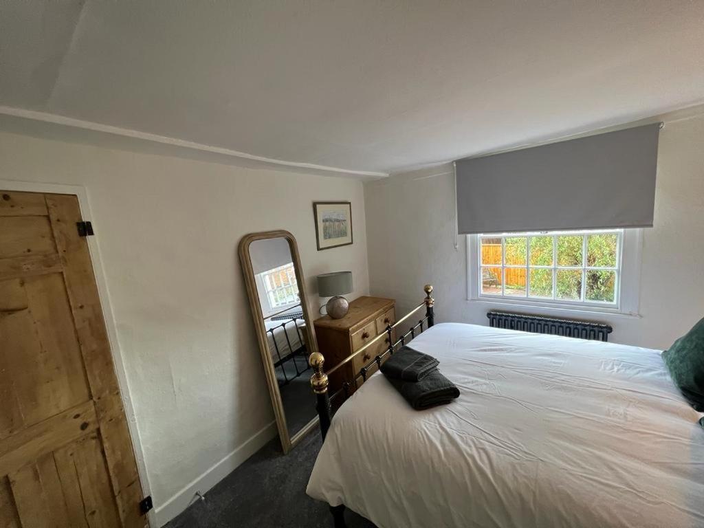 The Cottage, 13 Golden Sq. Tenterden Eksteriør bilde